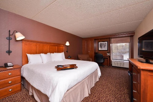 McKnight Hotel image 19