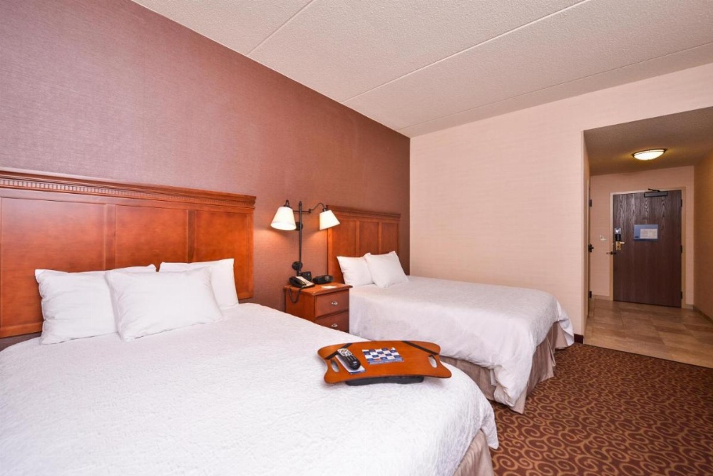 Queen Room with Two Queen Beds Mobility Accessbile - Non-Smoking