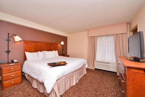 McKnight Hotel image 3